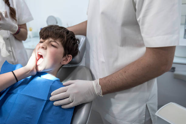 Best Orthodontic Emergency Dentist in Sterling, KS
